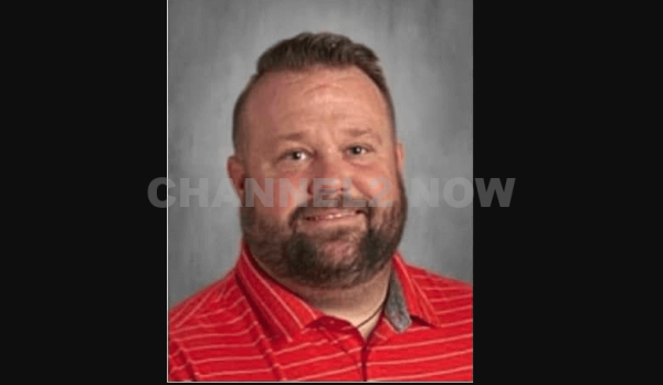 Kenosha Teacher Keith Lowry Praised as Hero for Potentially Preventing Roosevelt Elementary School Shooting
