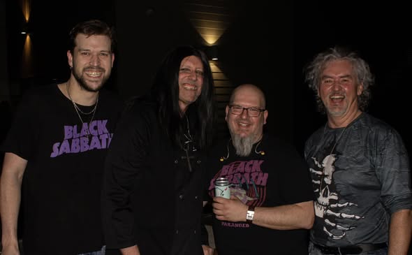 Chicoutimi Mourns the Loss of Beloved Guitarist and Performer, Jean Tremblay