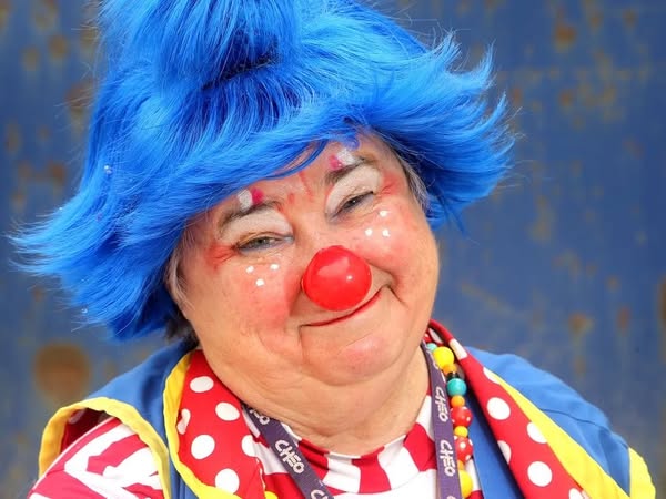 Ottawa Mourns Ruth Cull, Beloved CHEO Therapeutic Clown Known as Molly Penny