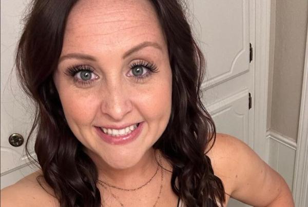 Elgin Community Mourns the Loss of Beloved Teacher Holly Hill as Calls for Justice Intensify