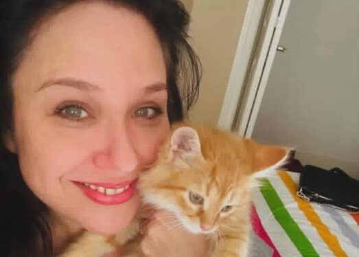 Chicago Mourns Talented Performer and Speech Pathologist Lauren Glass