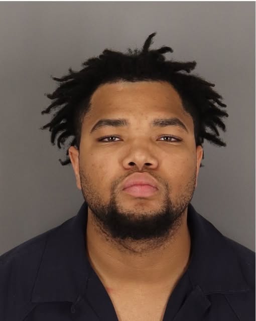 Gunfire Erupts in Beaumont: 33-Year-Old Clarence Rosamore Killed in Apartment Complex Shooting