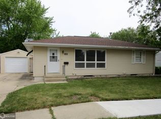 Three Found Dead in Apparent Murder-Suicide in Iowa Falls Home