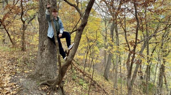 Urbandale Community Mourns the Loss of Miles Phipps: A Talented and Beloved Student