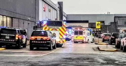 Police Respond to Jewelry Store Robbery at Upper Canada Mall, Multiple Entrances Temporarily Blocked